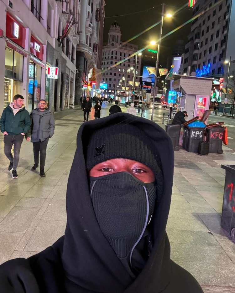 做你自己！潮男卡马文加最新街拍来咯