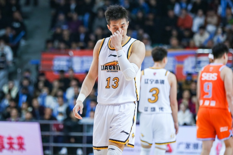 与集训名单有关郭艾伦更博：想出去散散心去哪好