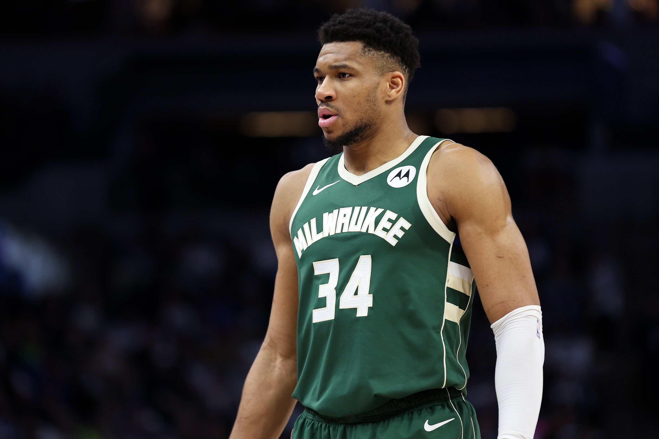 【直播吧评选】2月26日NBA最佳球员
