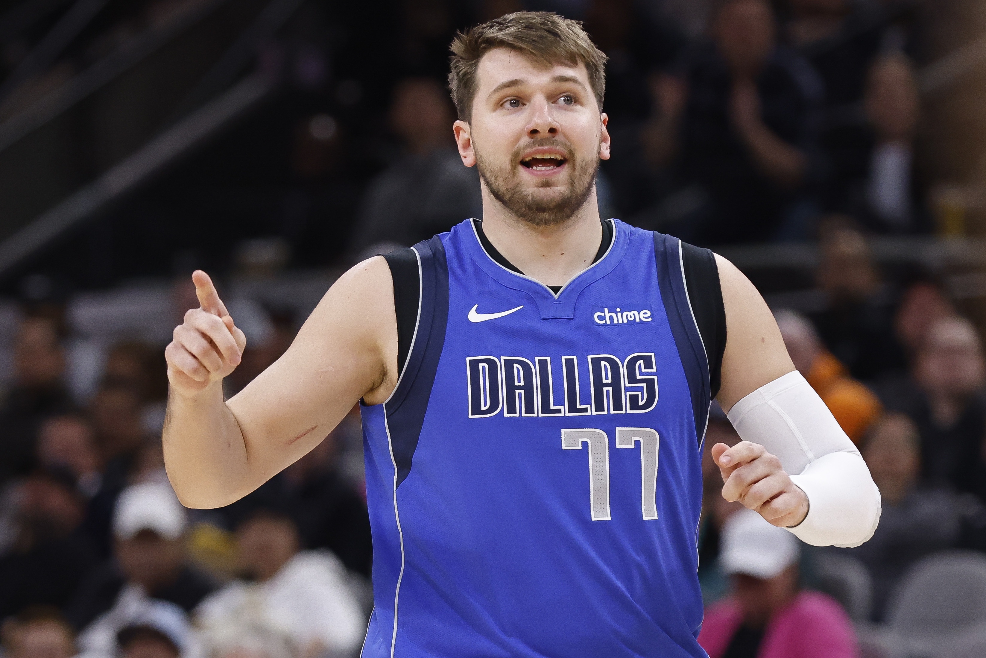【直播吧评选】3月26日NBA最佳球员