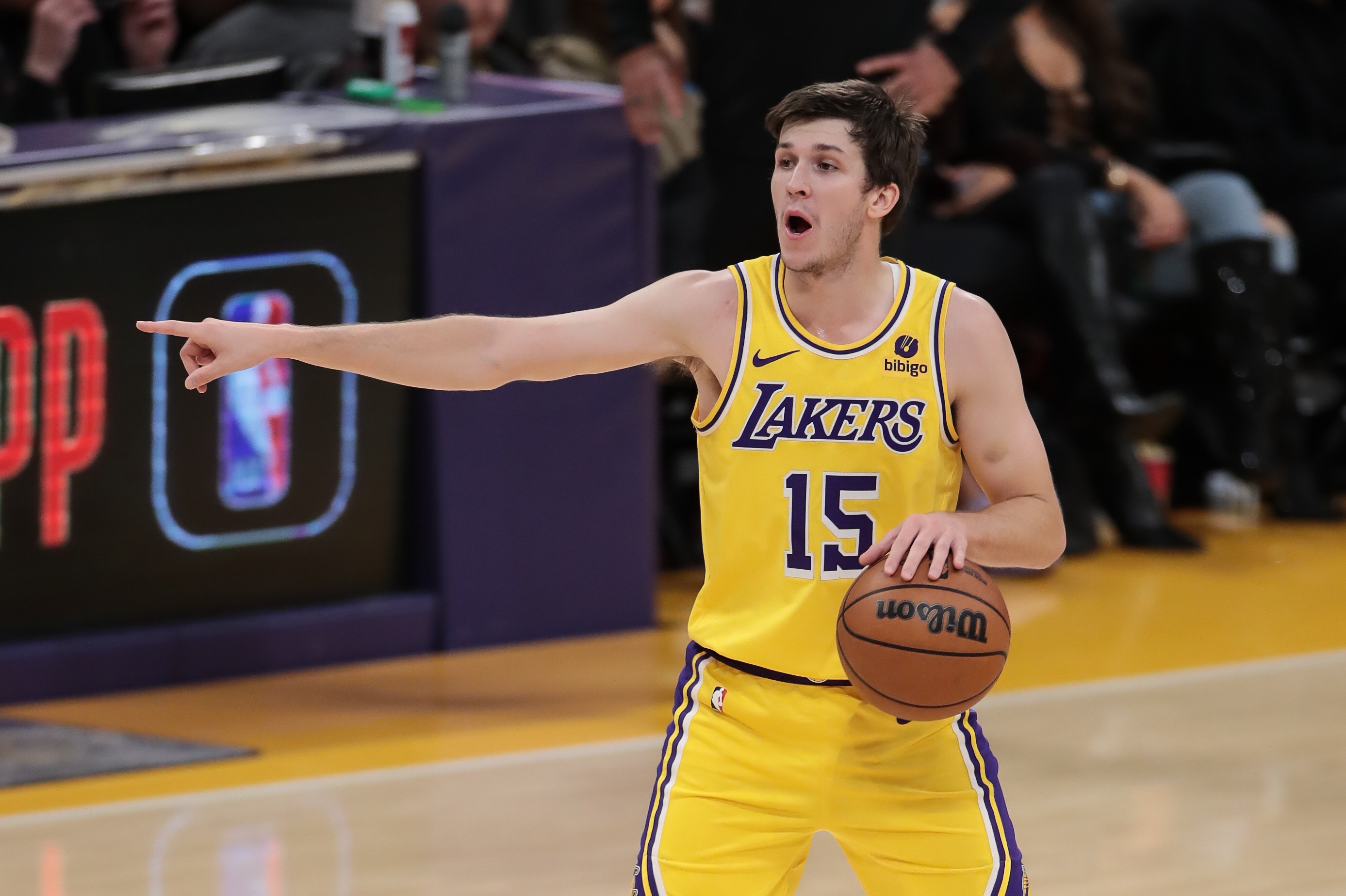 【直播吧评选】3月27日NBA最佳球员