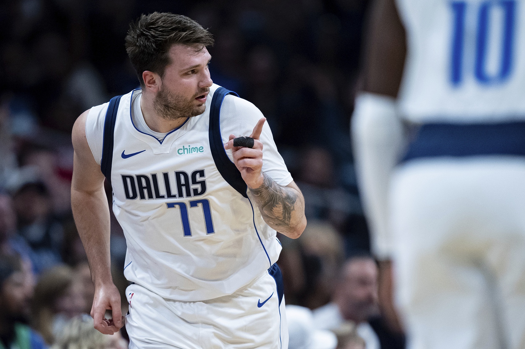 【直播吧评选】4月11日NBA最佳球员