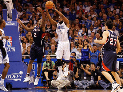 徐静雨:在NBA,雷霆是最像大学球队的,彼此之间的亲切感来自内心