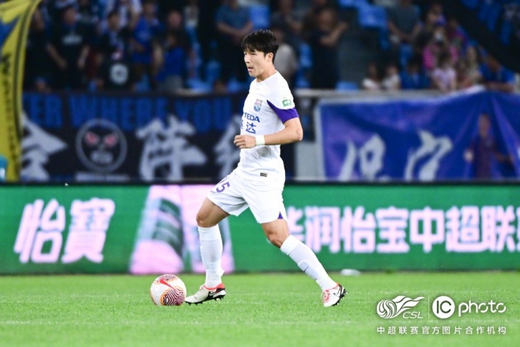 恭喜明天达个人第100场中超联赛！本场明天奉献赛季第四脚助攻