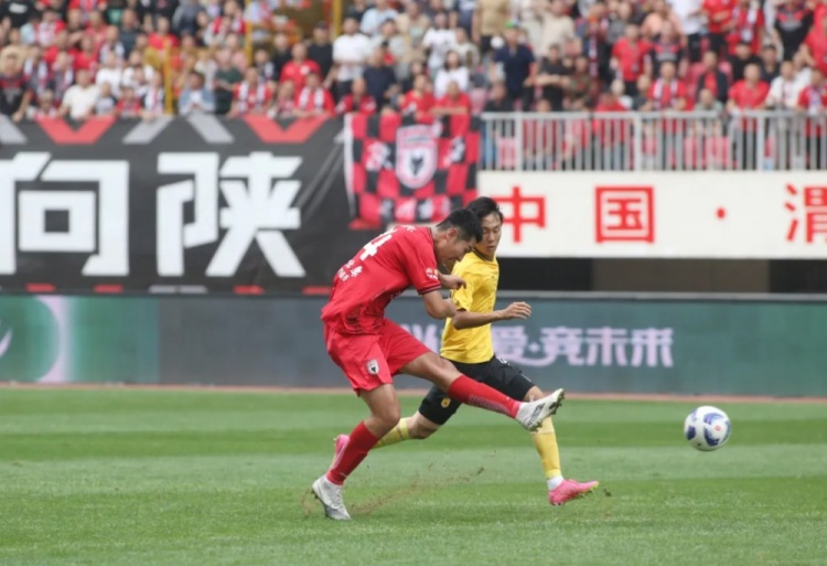 【战报】胡明天绝杀伍承儒建功陕西联合21湖北青年星