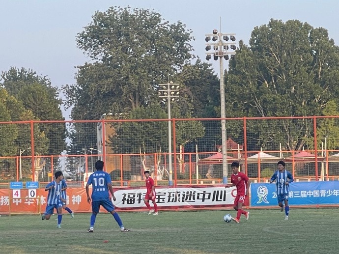 中青赛U17组：上海海港8比0战胜武汉市汉铁高级中学